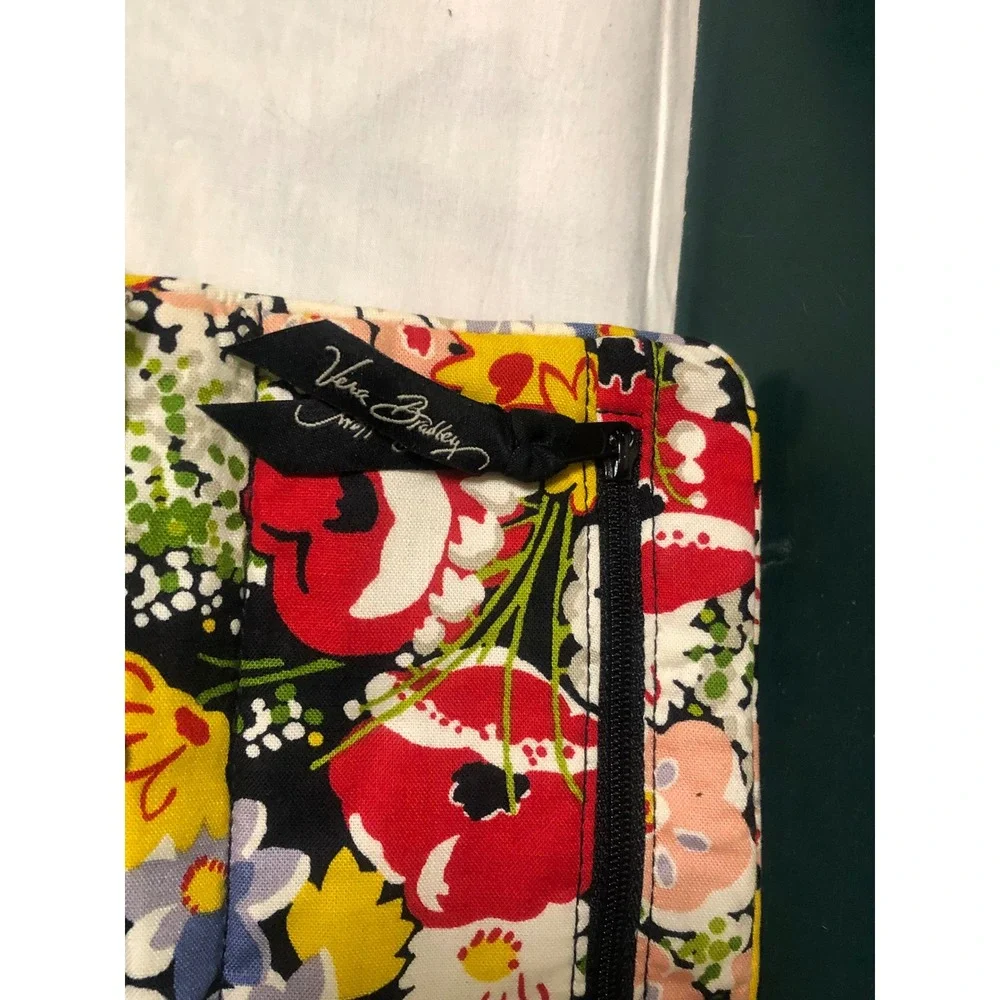 Vera Bradley Poppy Fields Kisslock Wallet